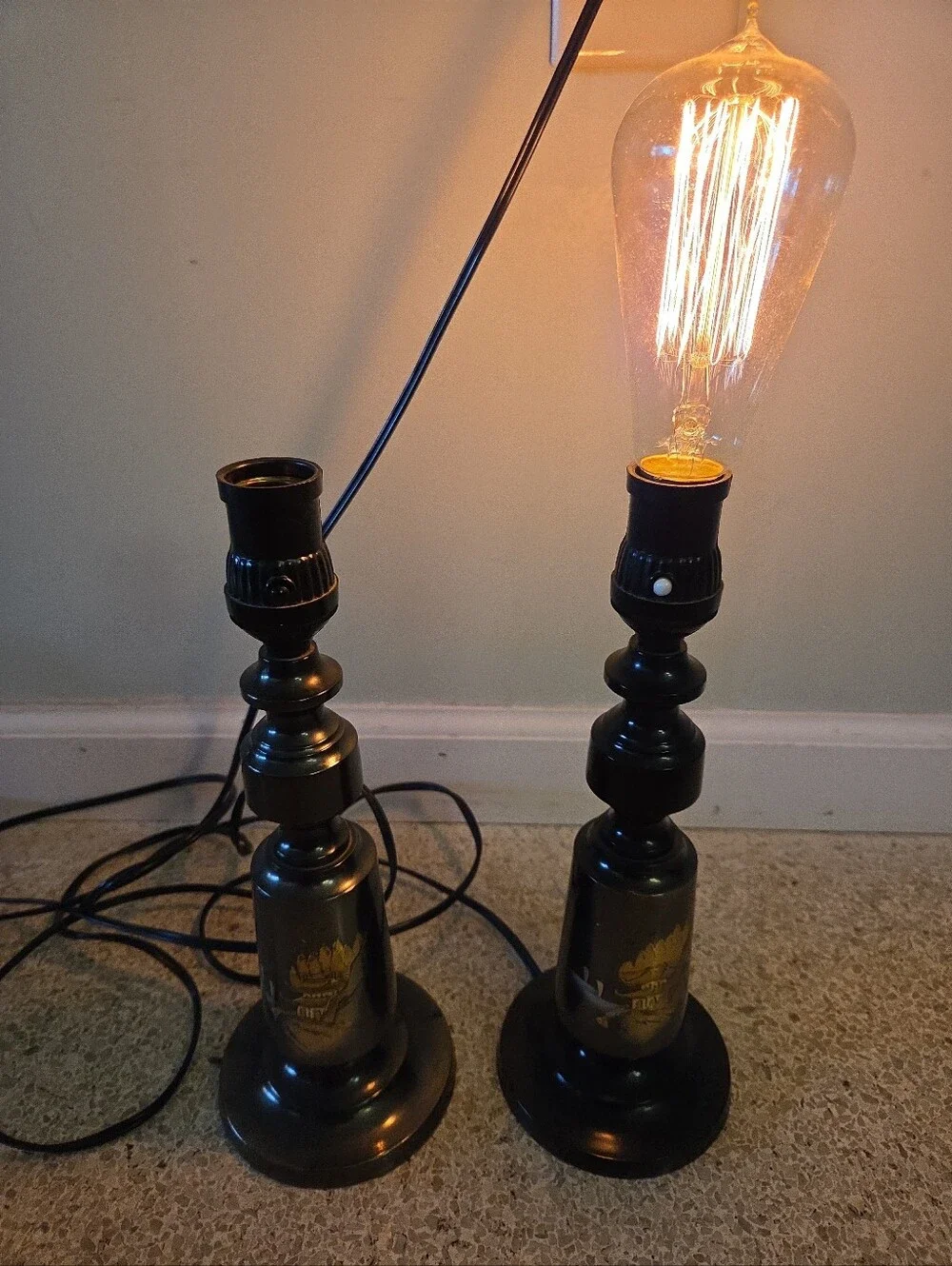 Vintage MCM Japanese Metal Hand-etched Bronze Table Lamp Pair Asian 12 In